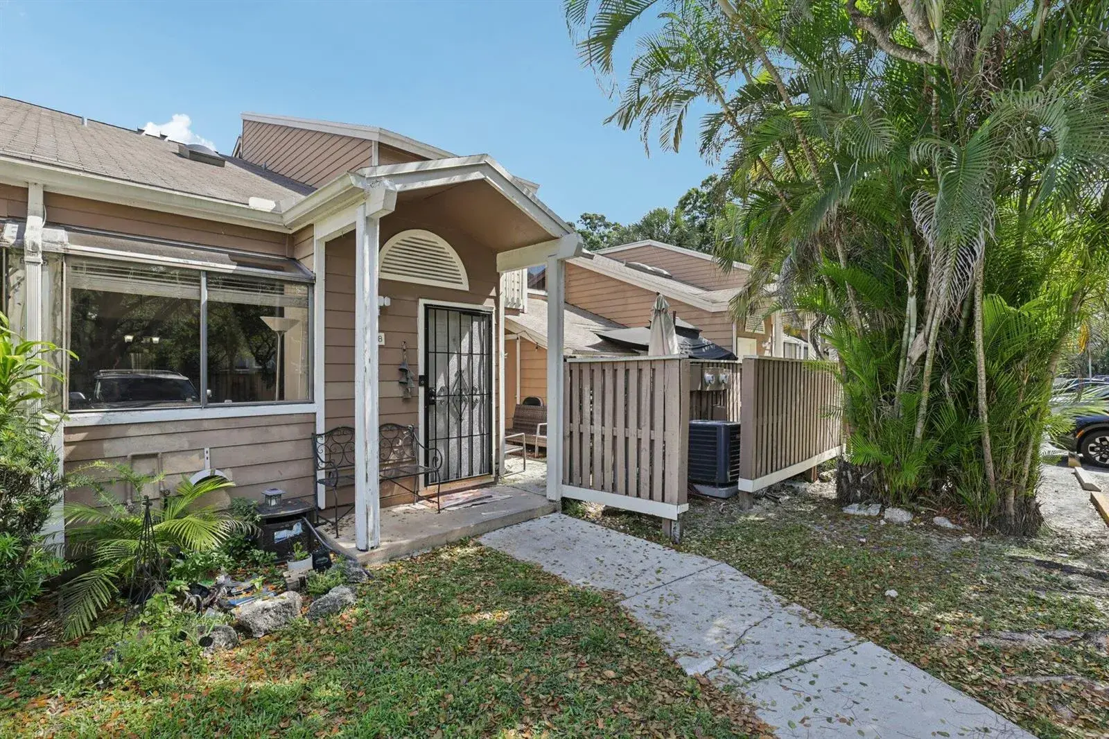 7208 Sportsmans Drive, North Lauderdale FL 33068