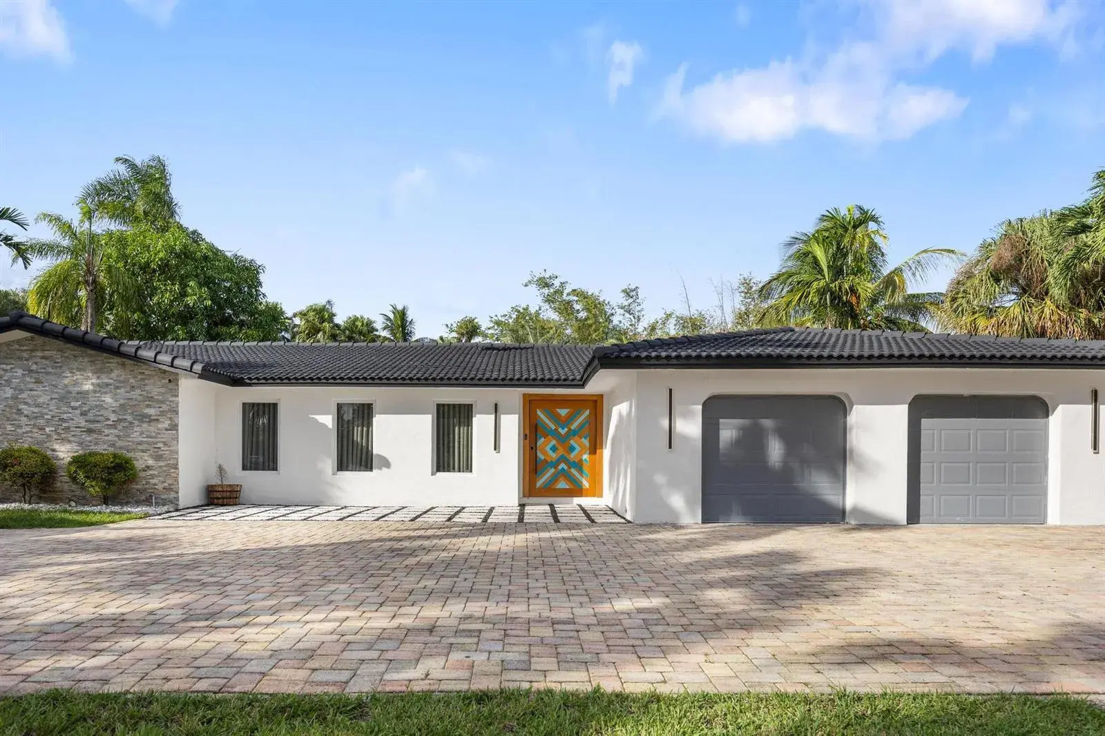 11621 NW 21st Court, Plantation FL 33323