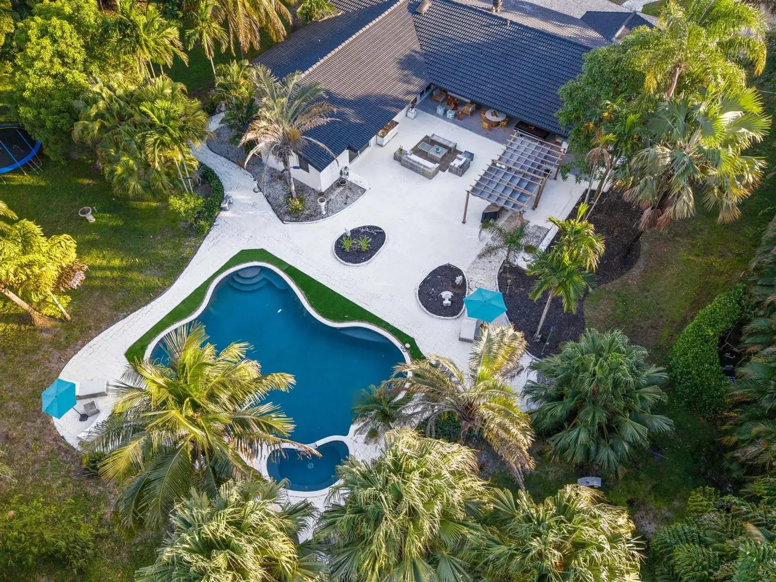 11621 NW 21st Court, Plantation FL 33323