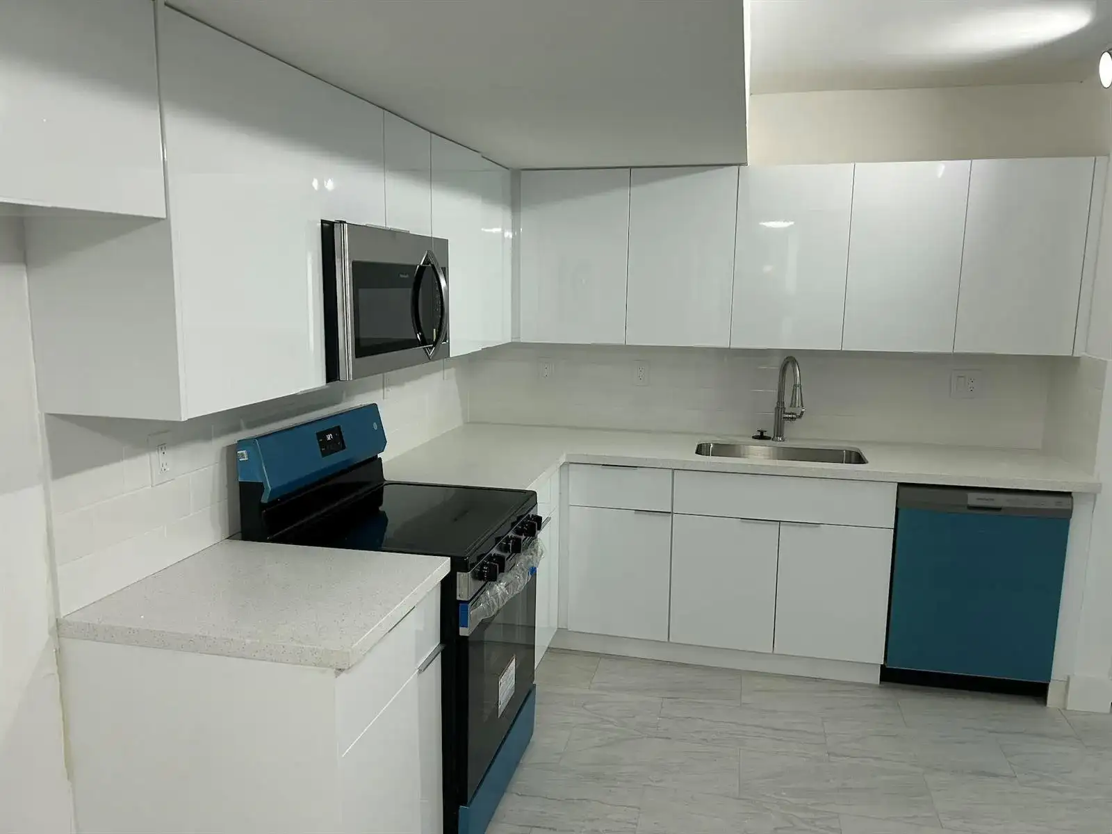 701 N Pine Island Road # 304, Plantation FL 33324 photo 5