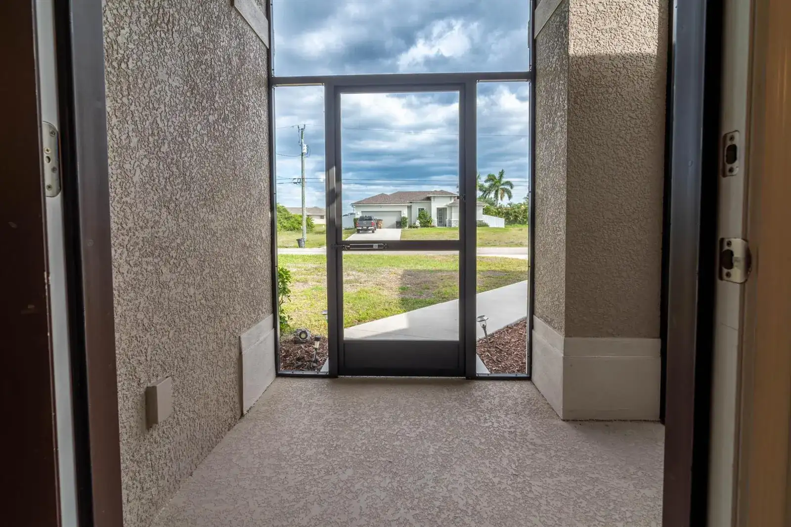 1513 NE 43rd Terrace, Cape Coral FL 33909 photo 3
