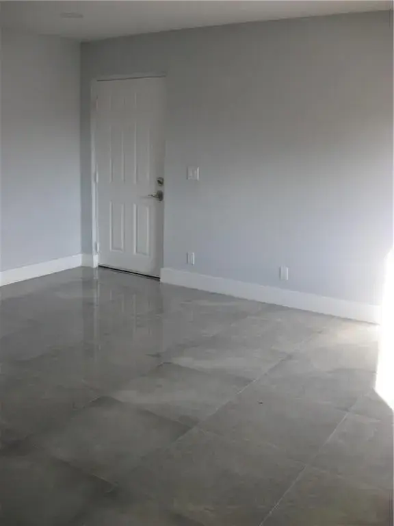 3027 NW 118th Drive # 220d, Coral Springs FL 33065