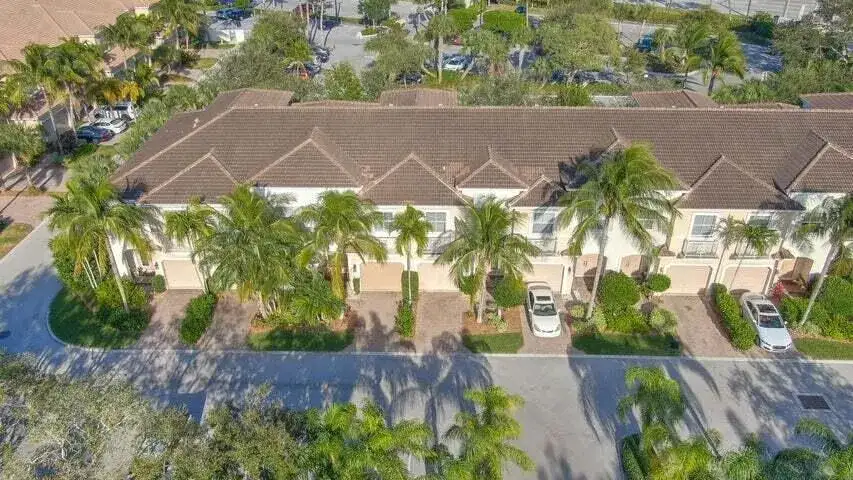 1000 Us-1 # 805, Jupiter FL 33477 photo 2