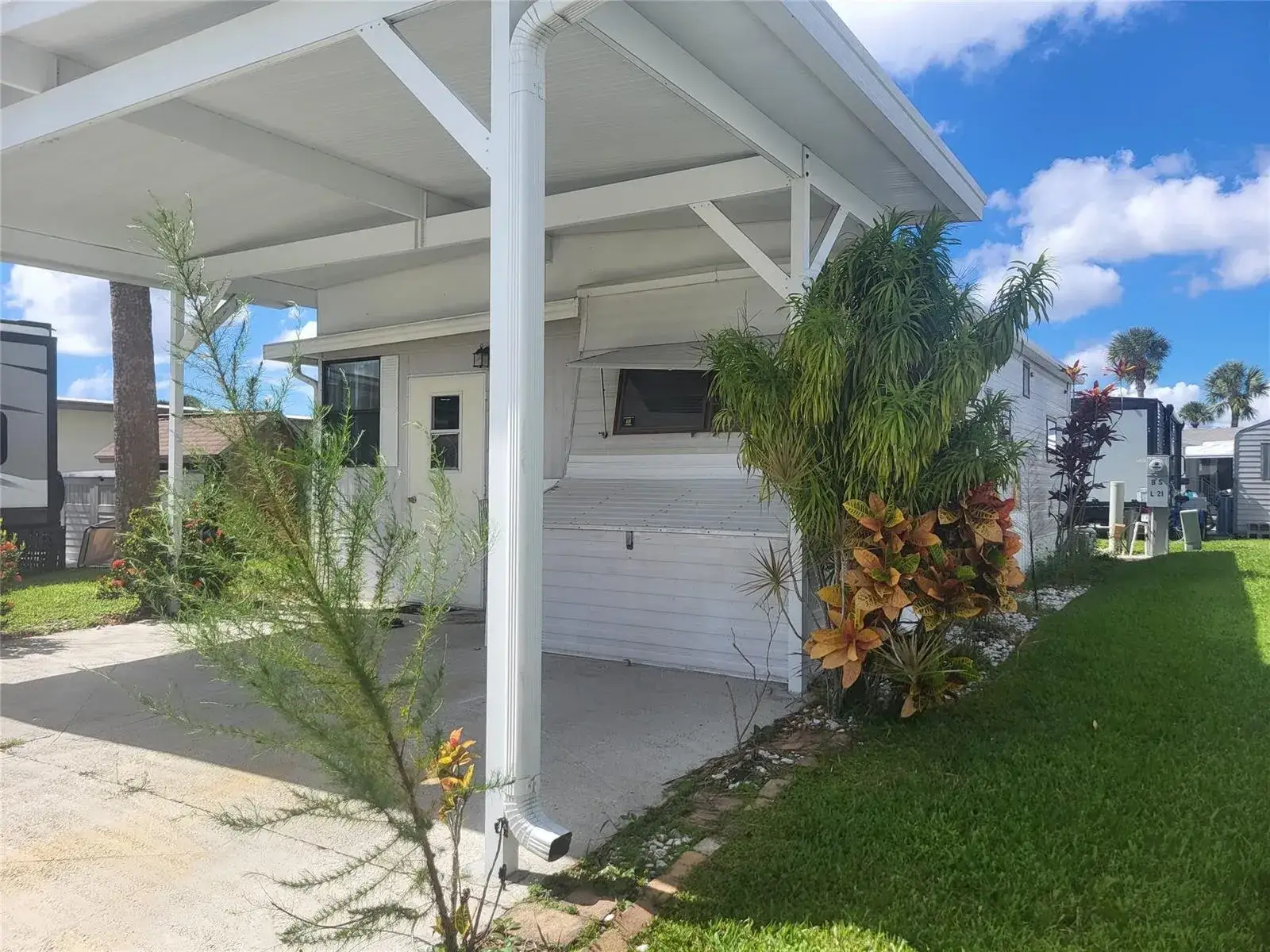 6502 SE 54th Lane, Okeechobee FL 34974