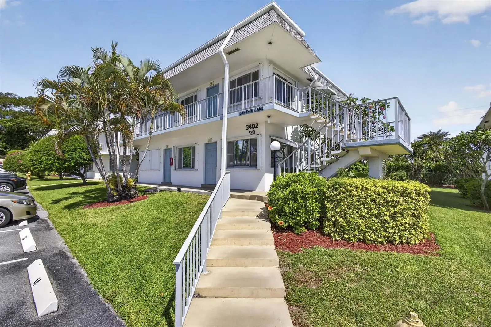 3402 Cynthia Lane # 201, FL 33461 photo 2