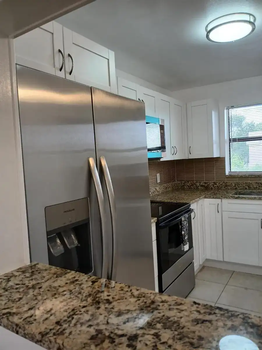 4760 Lucerne Lakes Boulevard W # 405, Lake Worth FL 33467