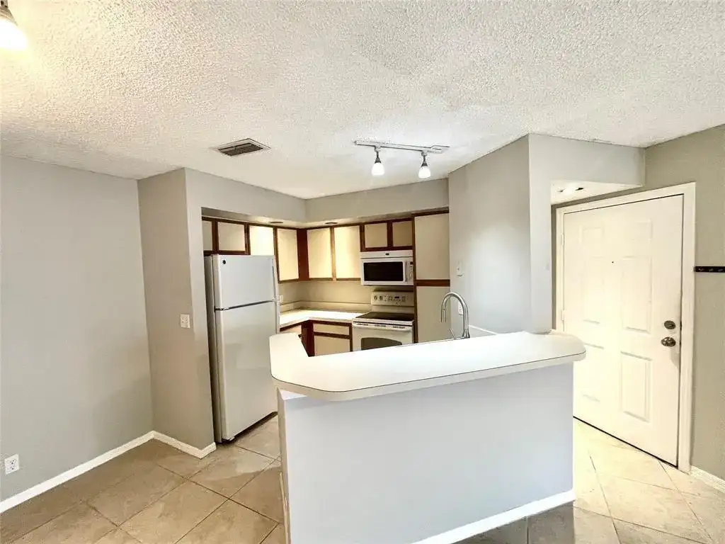 3350 N Pinewalk Dr Drive N # 1413, Margate FL 33063 photo 5