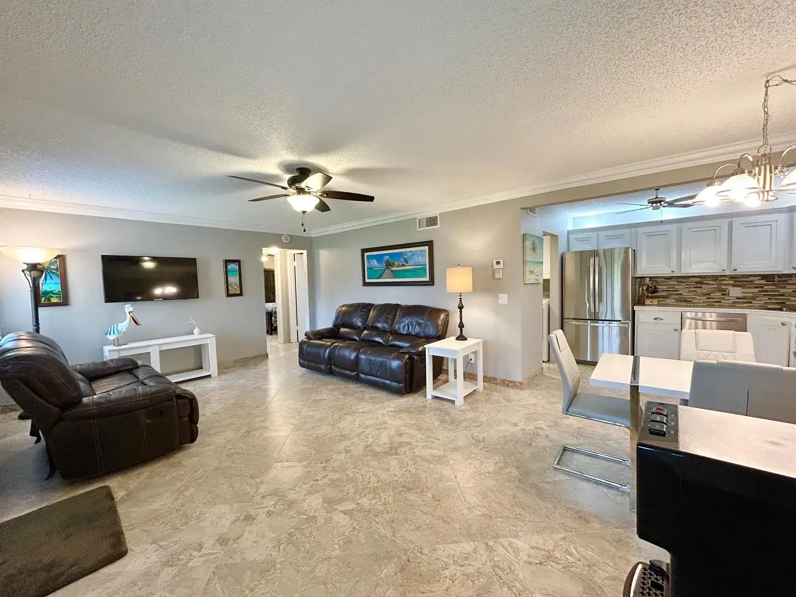223 Pine Hov Circle # 2, FL 33463 photo 2