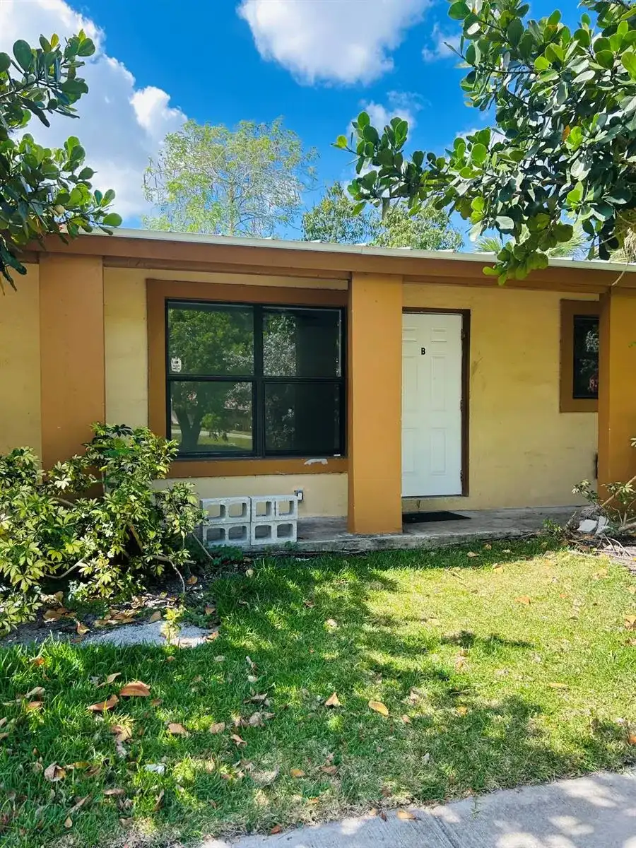 844 NW 3rd Avenue # B, Fort Lauderdale FL 33311