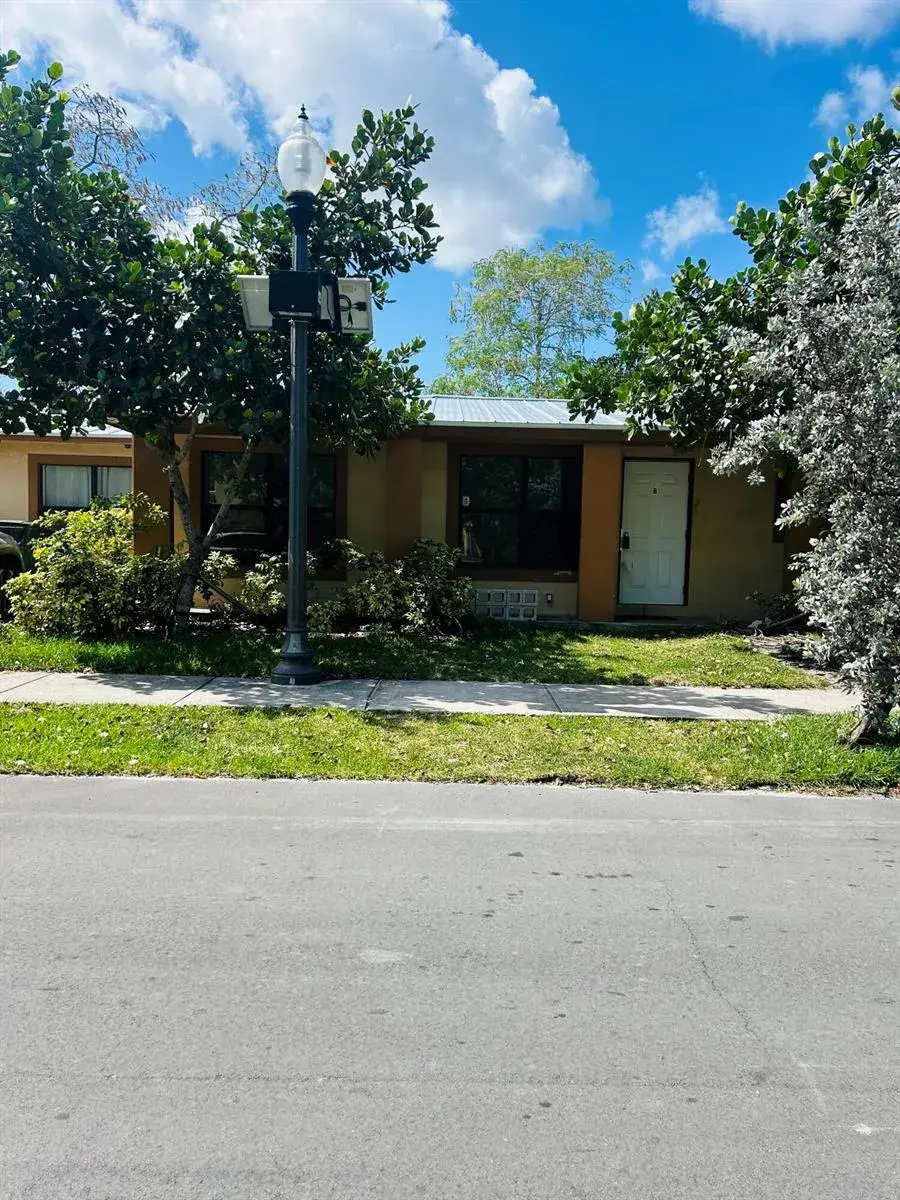 844 NW 3rd Avenue # B, Fort Lauderdale FL 33311