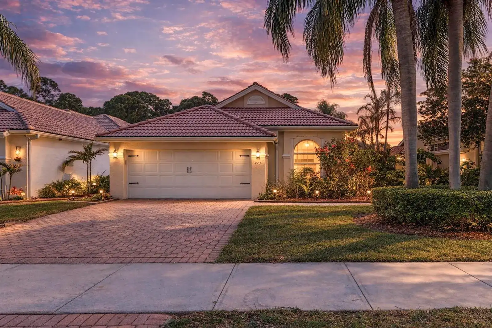 713 SW Saint Croix Cove, Port St. Lucie FL 34986 photo 2
