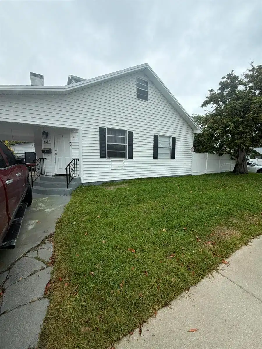 631 46th Street, West Palm Beach FL 33407
