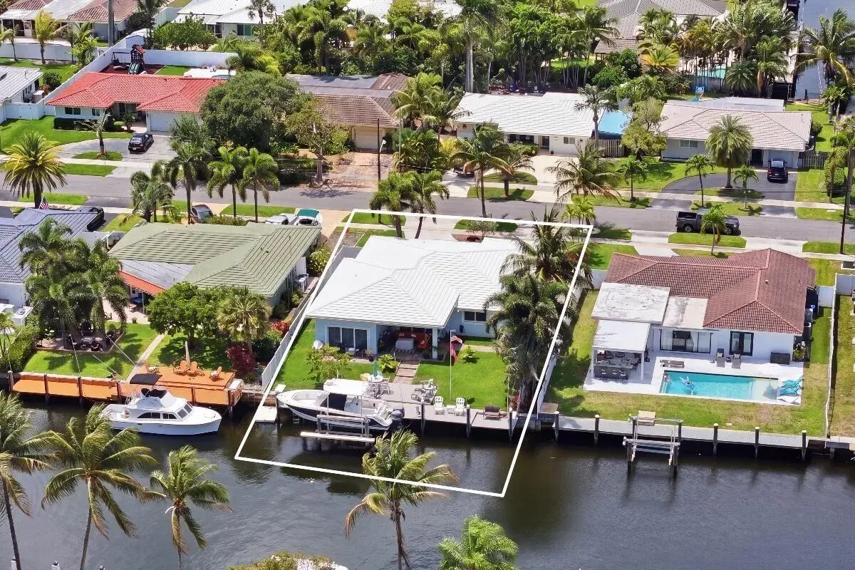 380 SE 5th Avenue, Pompano Beach FL 33060