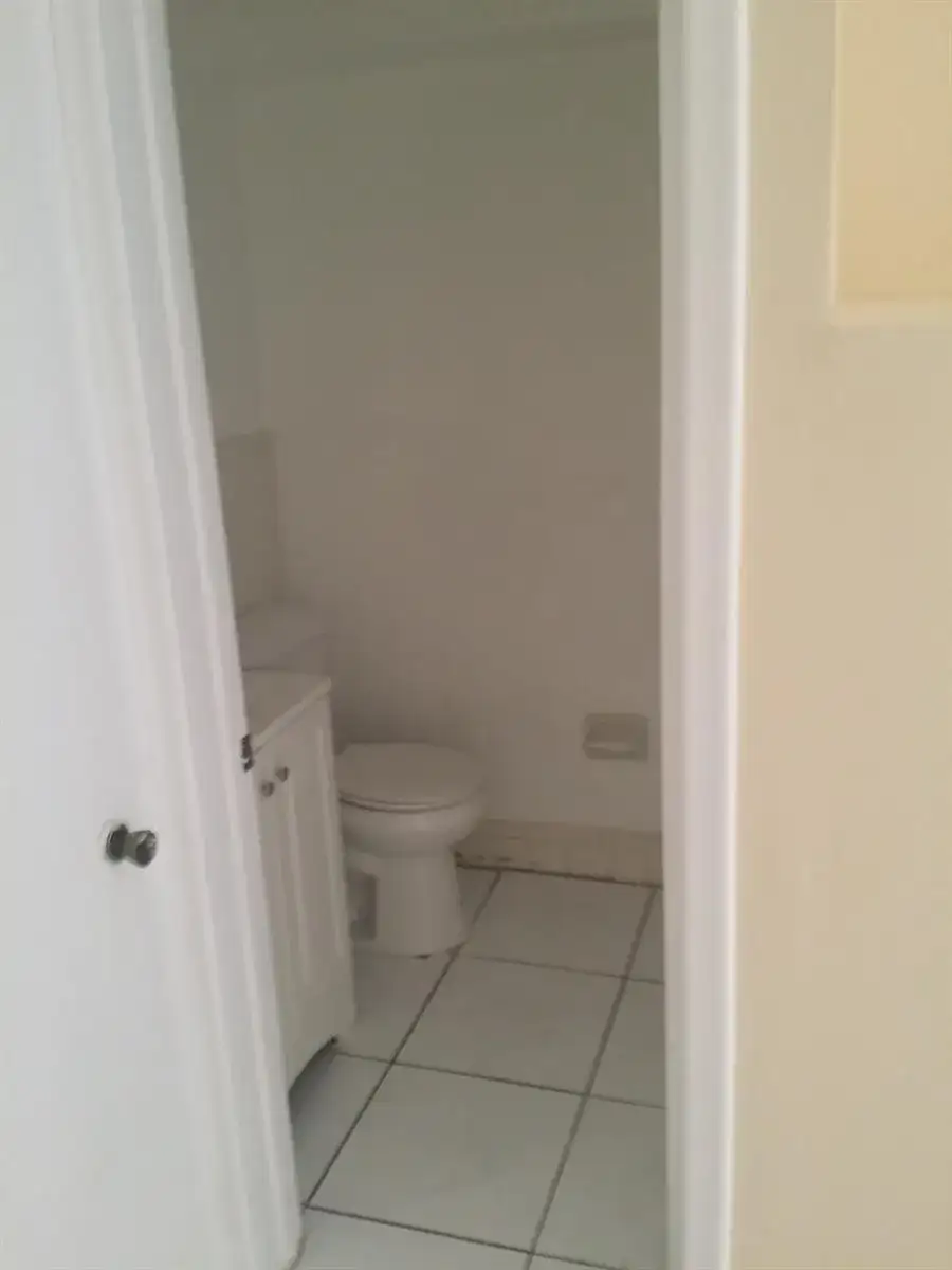 2580 NW 52nd Avenue # C16, Lauderhill FL 33313 photo 5