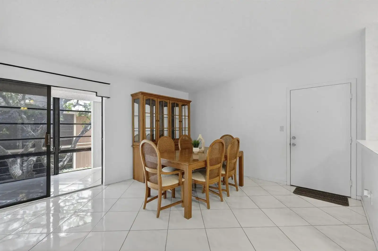 7648 Ashmont Circle # 212, Tamarac FL 33321 photo 4