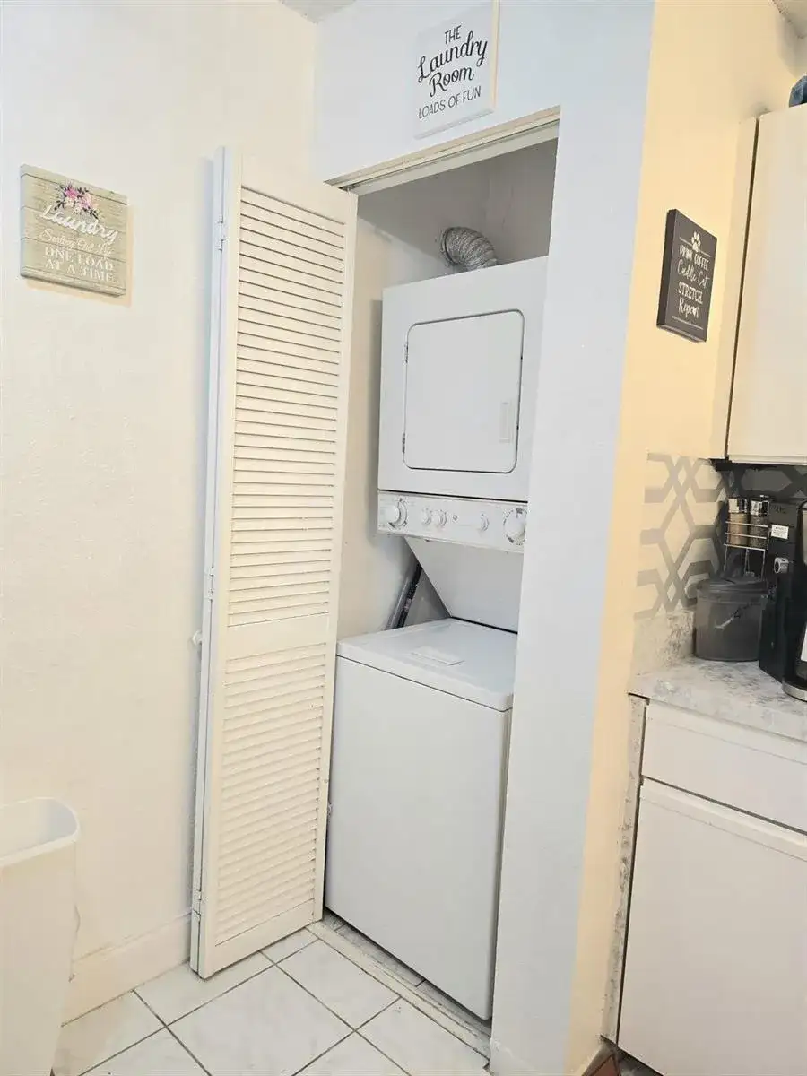 4047 NW 22nd Street # 210b, Coconut Creek FL 33066 photo 3