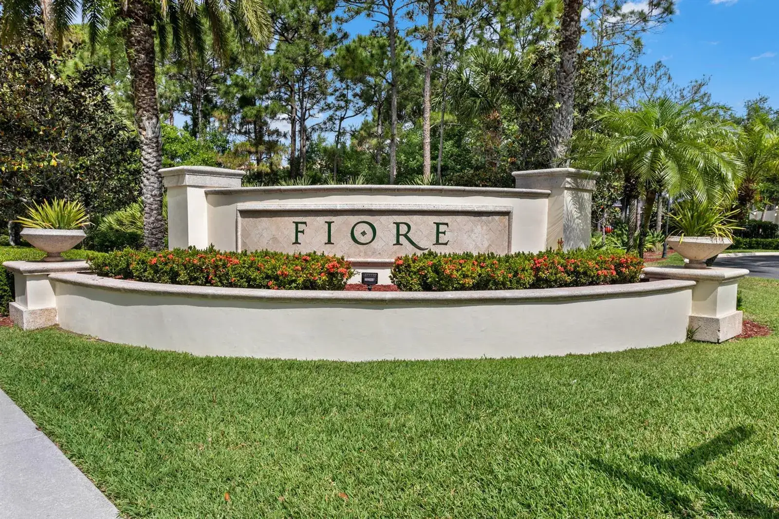 10103 W Myrtlewood Cir Circle W, Palm Beach Gardens FL 33418