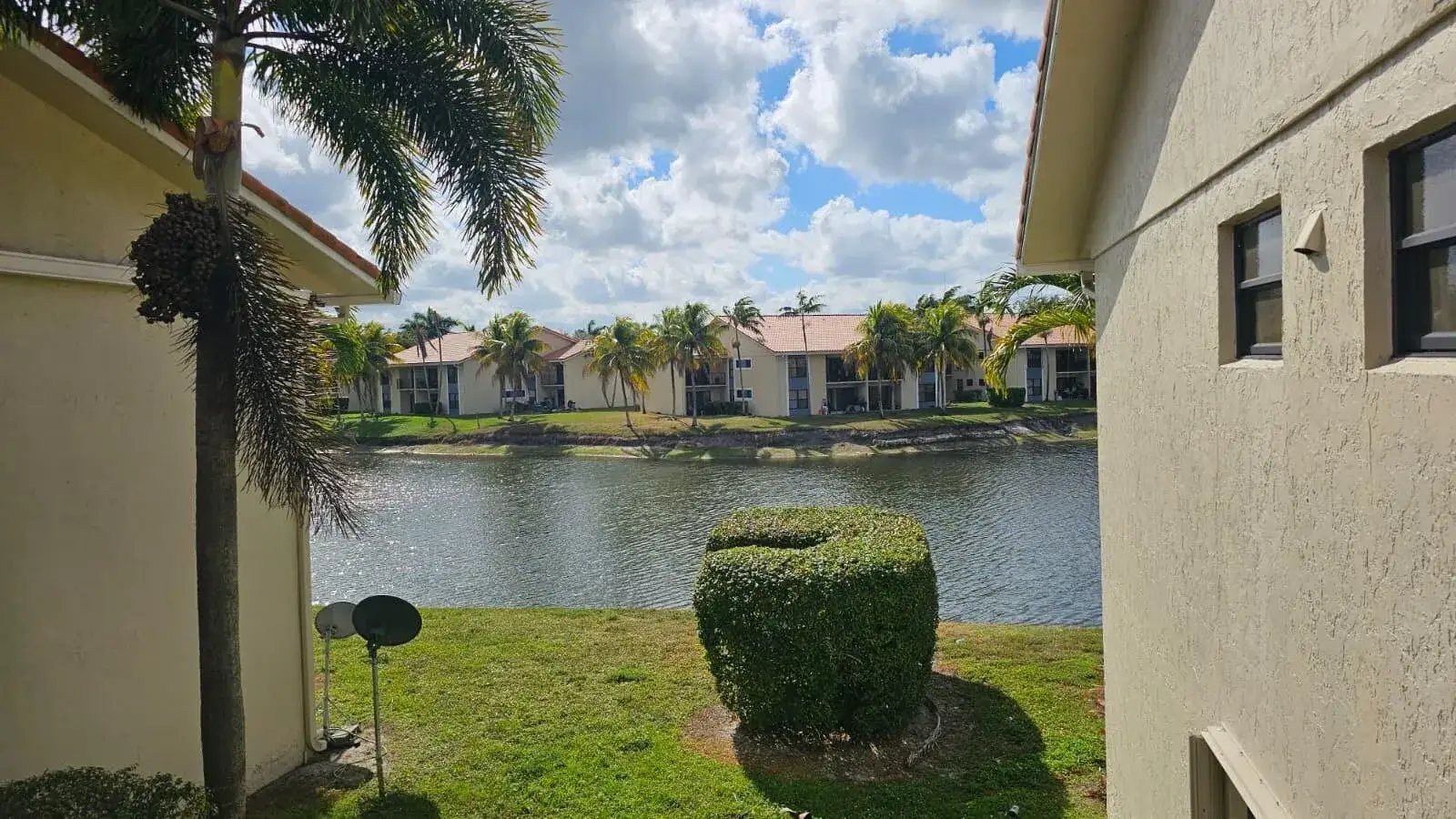 1517 Lake Crystal Drive, West Palm Beach FL 33411