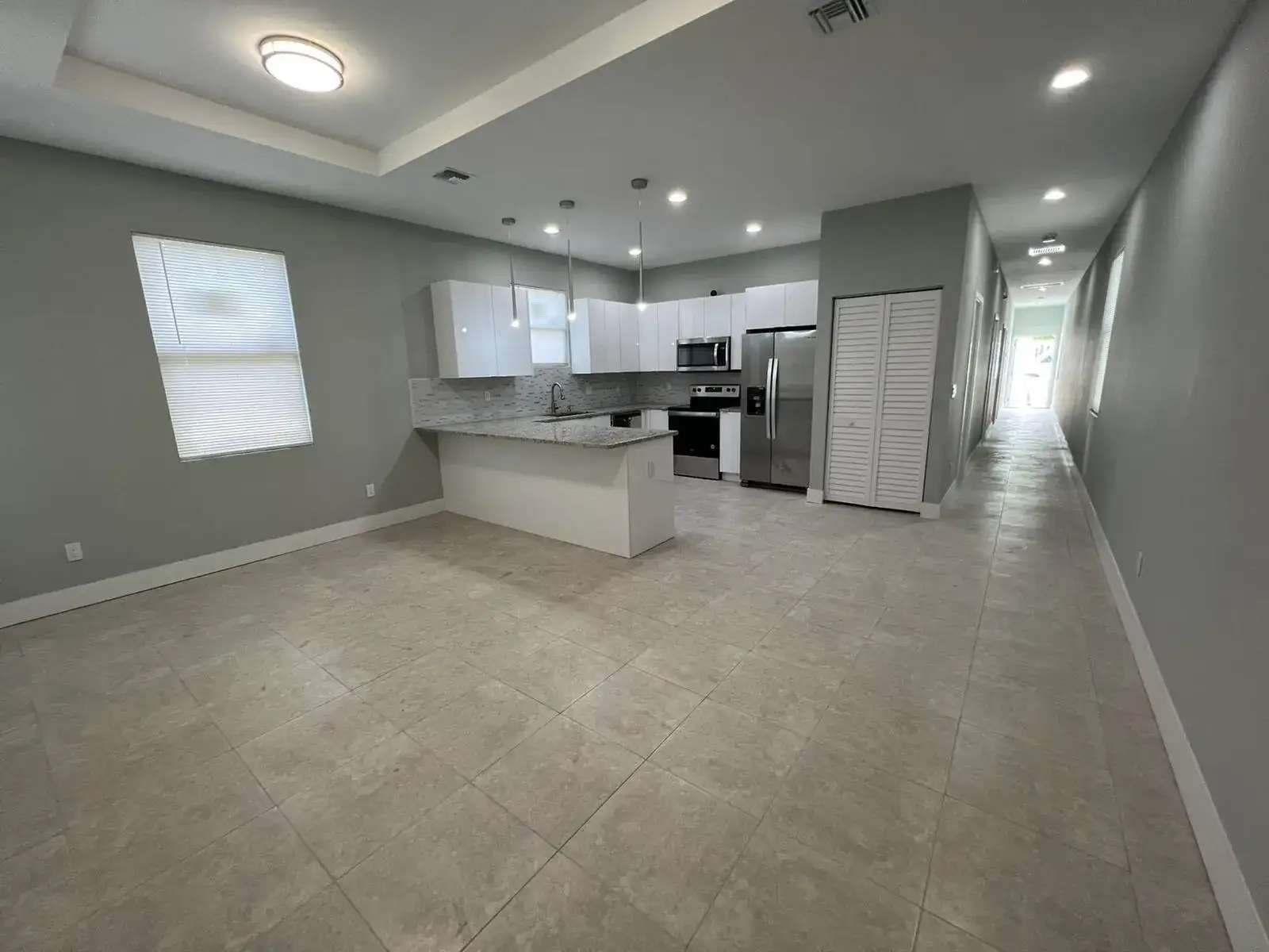 227 N E Street, FL 33460 photo 3