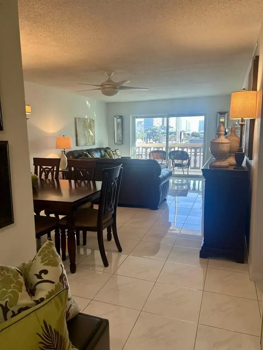 410 SE 2nd Street # 323, Hallandale Beach FL 33009 photo 4