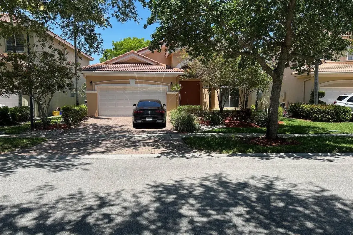 759 Gazetta Way, West Palm Beach FL 33413