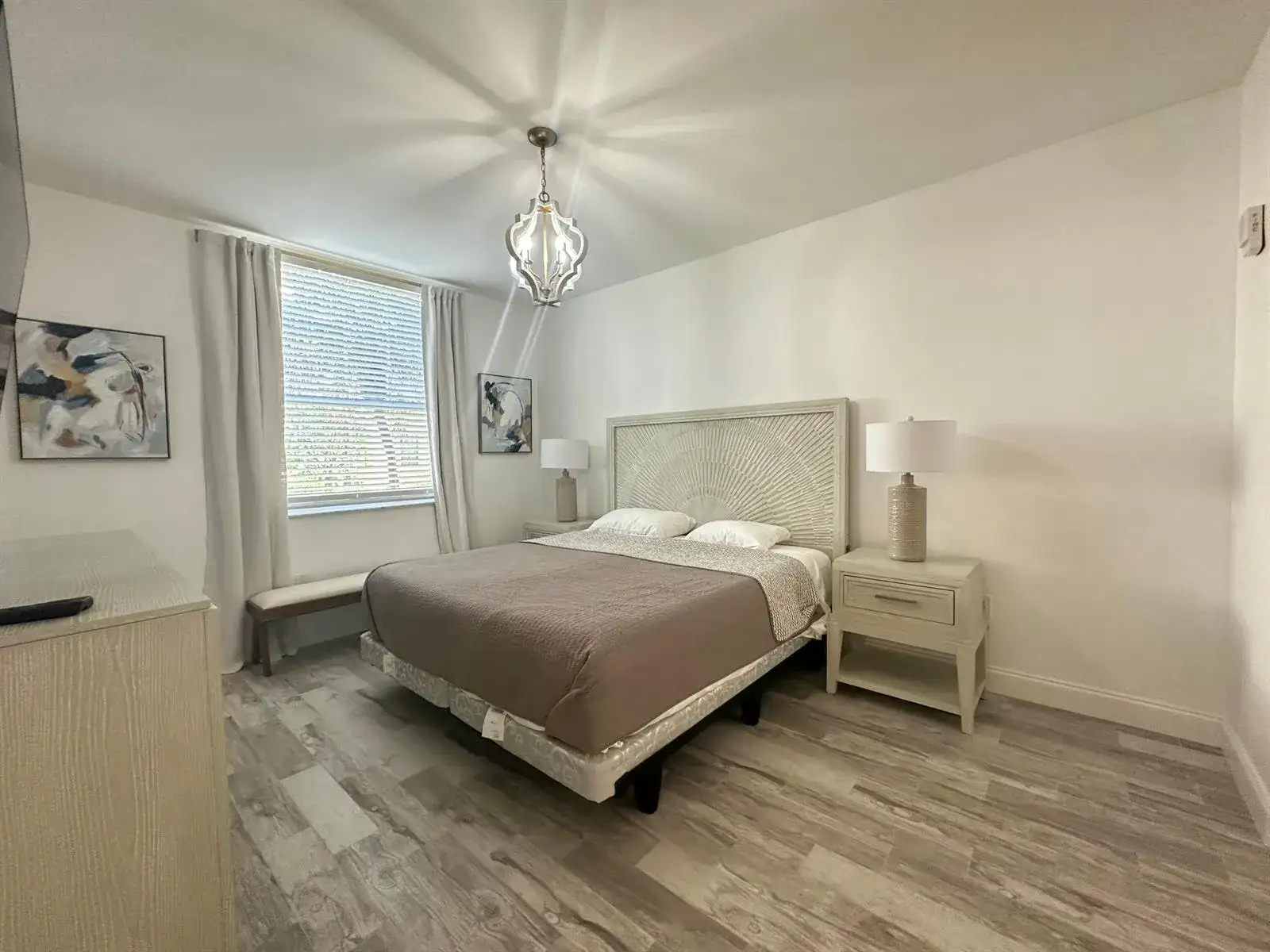 630 S Sapodilla Avenue # 104, West Palm Beach FL 33401 photo 2