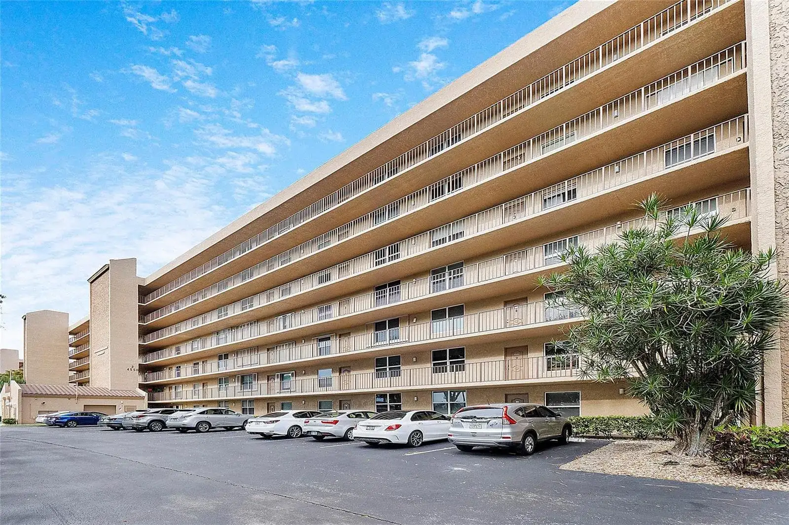 4550 NW 18th Avenue # 505, Deerfield Beach FL 33064 photo 3