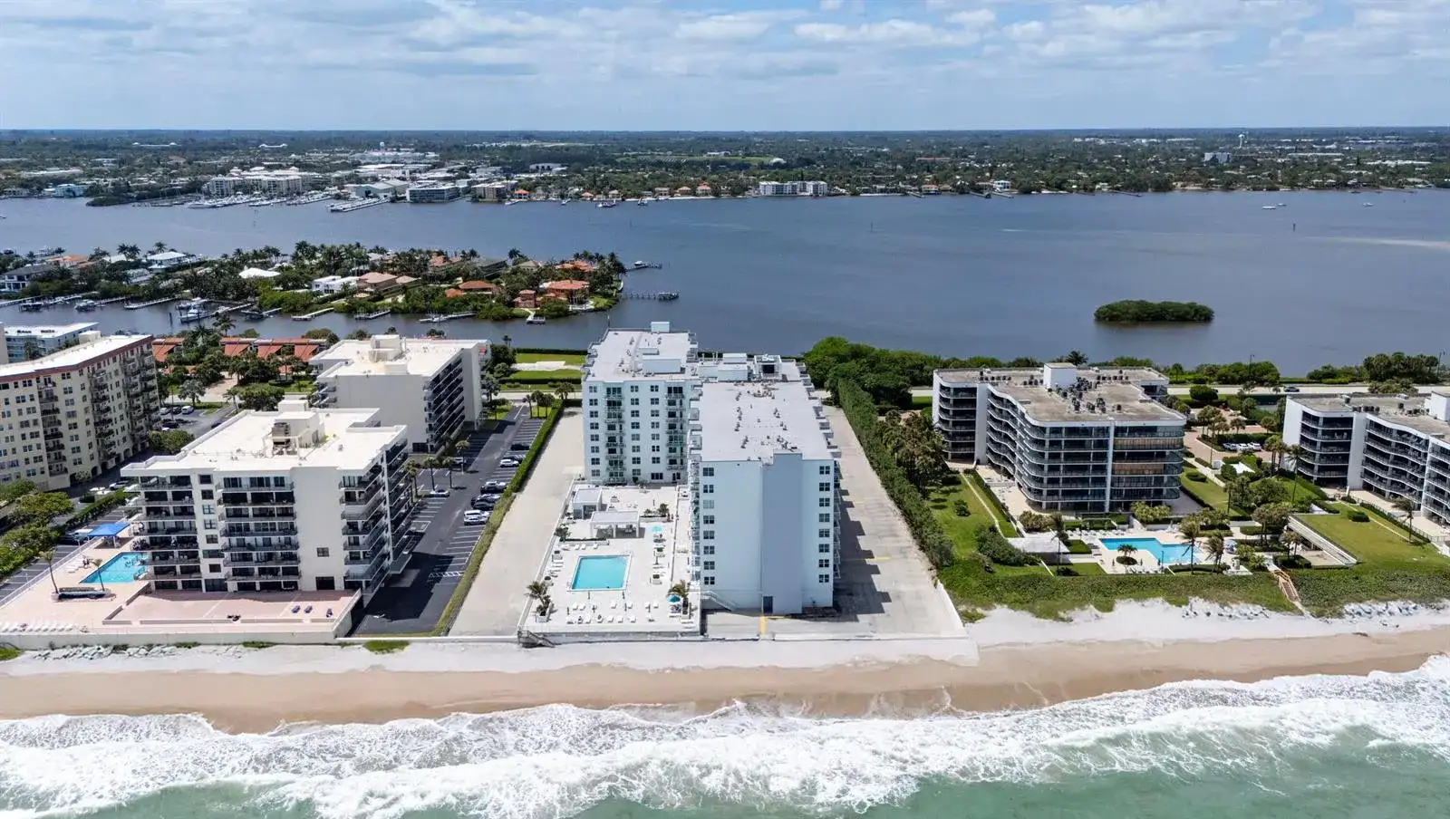 3450 S Ocean Boulevard # 316, Palm Beach FL 33480 photo 2