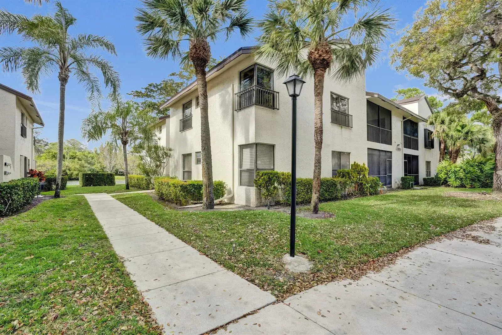 2541 N Carambola Circle # 1832, Coconut Creek FL 33066 photo 4