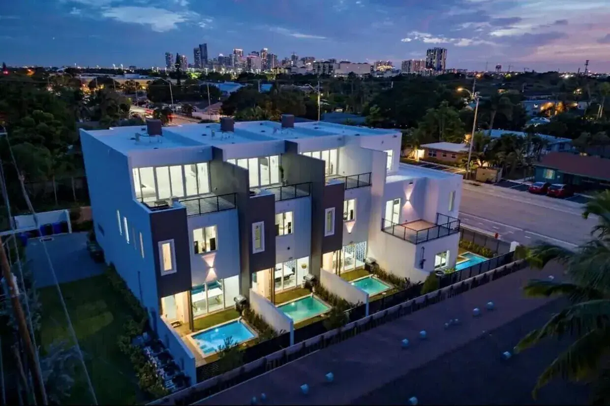 1222 NE 15th Avenue, Fort Lauderdale FL 33304