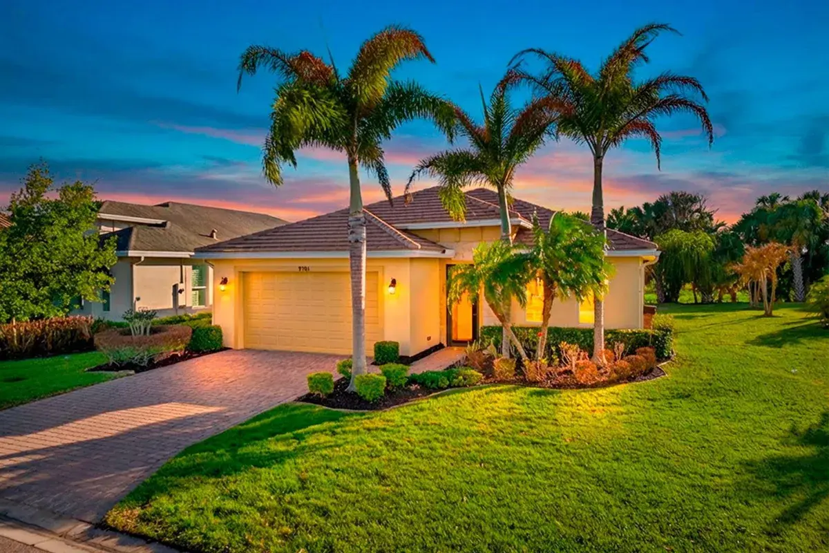 9701 SW Royal Poinciana Drive, Port St. Lucie FL 34987