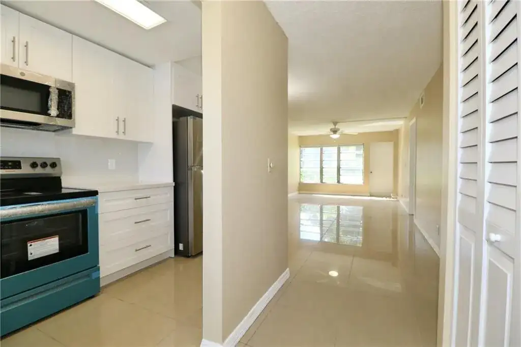 9915 Sandalfoot Boulevard # 408, Boca Raton FL 33428 photo 5