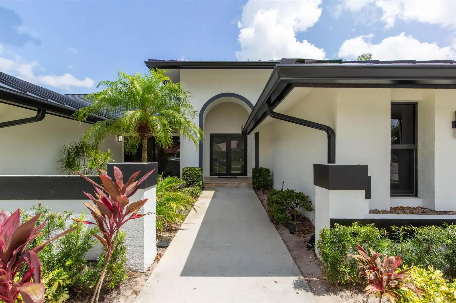 2281 Seaford Drive, Wellington FL 33414 photo 2