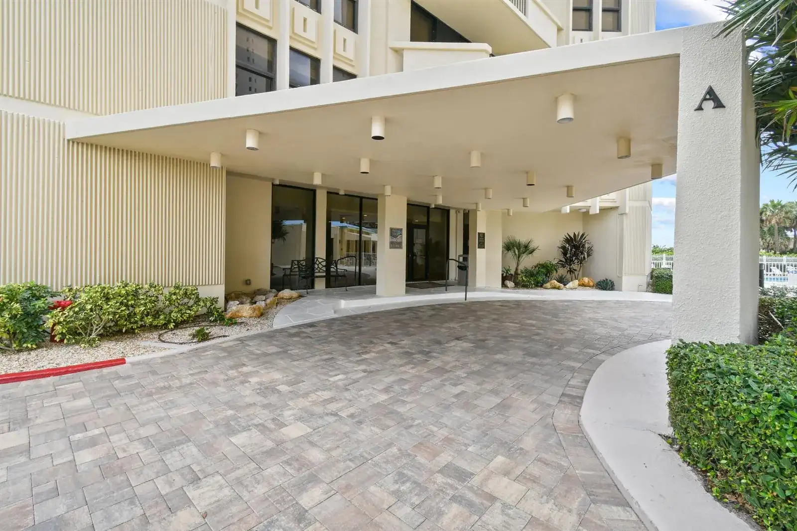 2800 N Ocean Drive # 8b, Singer Island FL 33404 photo 3