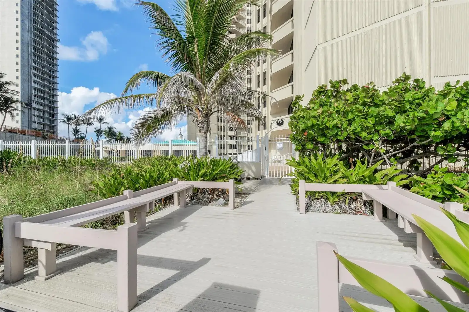 2800 N Ocean Drive # 8b, Singer Island FL 33404 photo 4