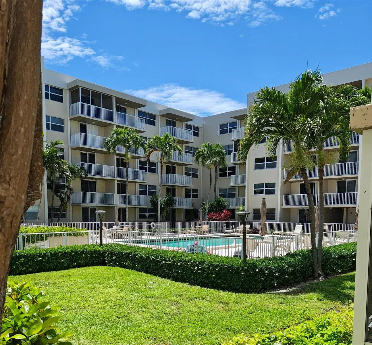 2929 S Ocean Boulevard # 2110, Boca Raton FL 33432