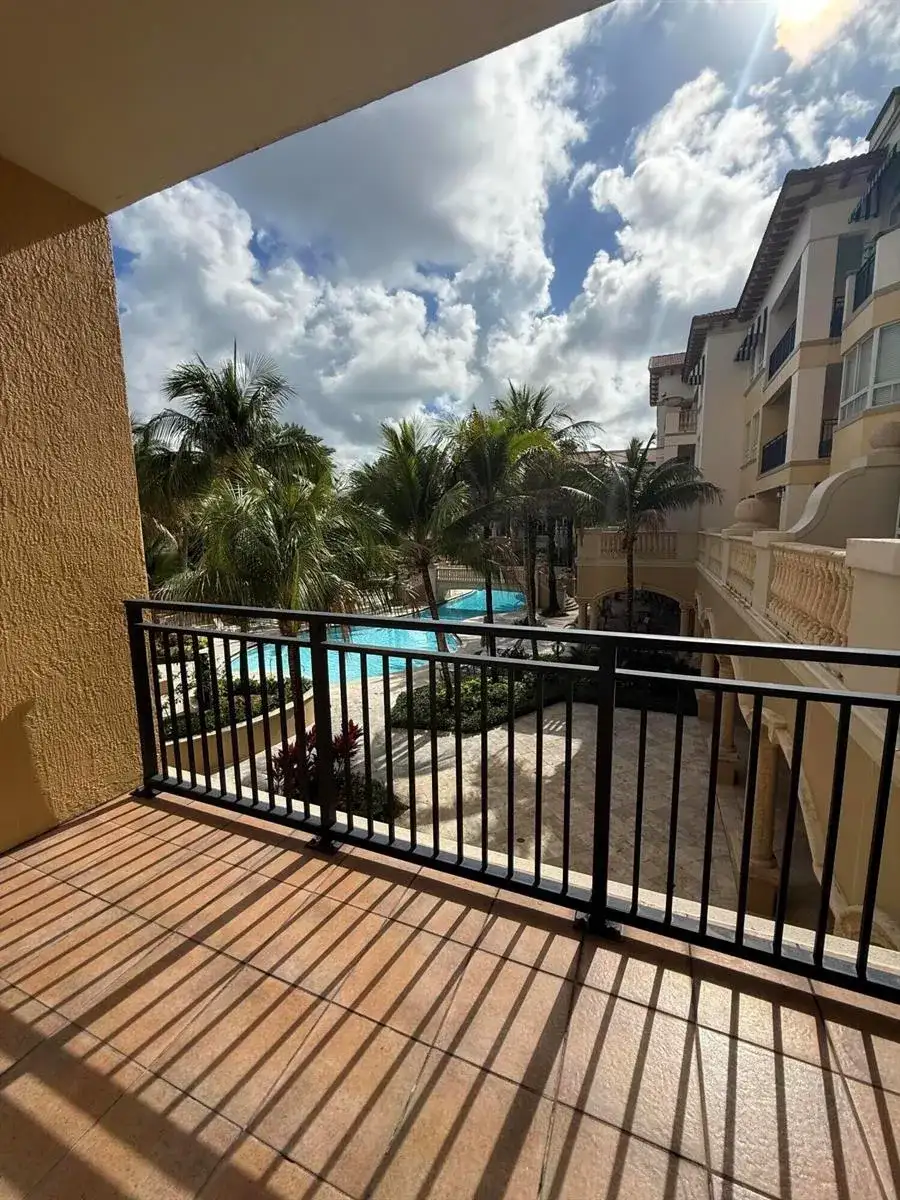 16102 Emerald Estates Drive # 212, Weston FL 33331 photo 3
