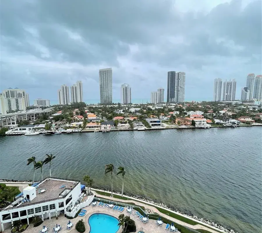 19101 NE 36th Place # 1709, Aventura FL 33180