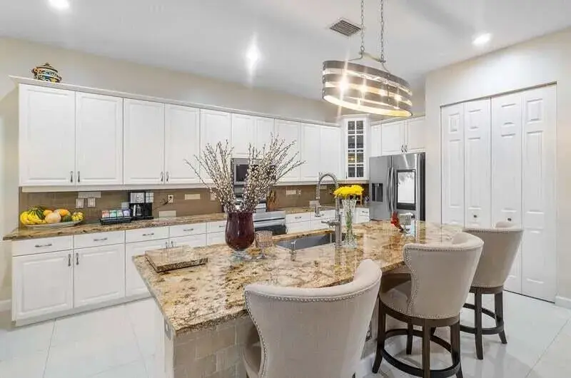 9271 Madewood Court, West Palm Beach FL 33411
