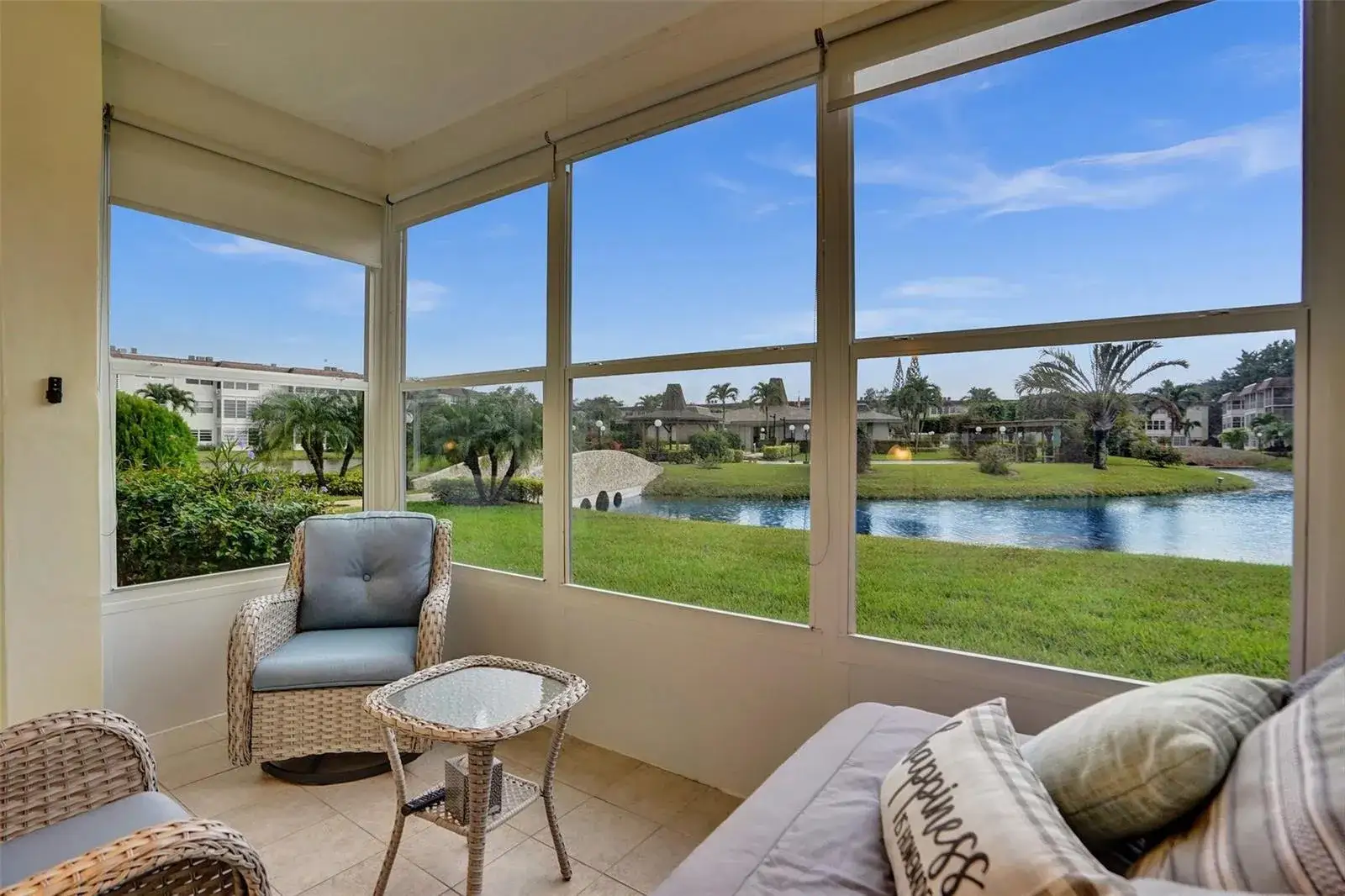 4706 NW 36th Street # 409, Lauderdale Lakes FL 33319