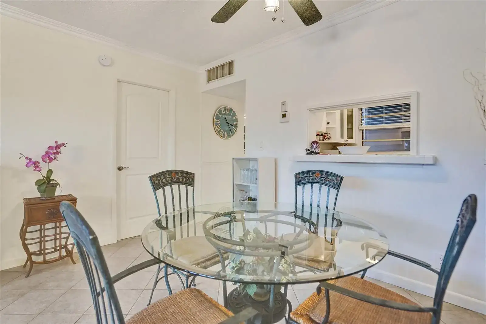 4706 NW 36th Street # 409, Lauderdale Lakes FL 33319 photo 4
