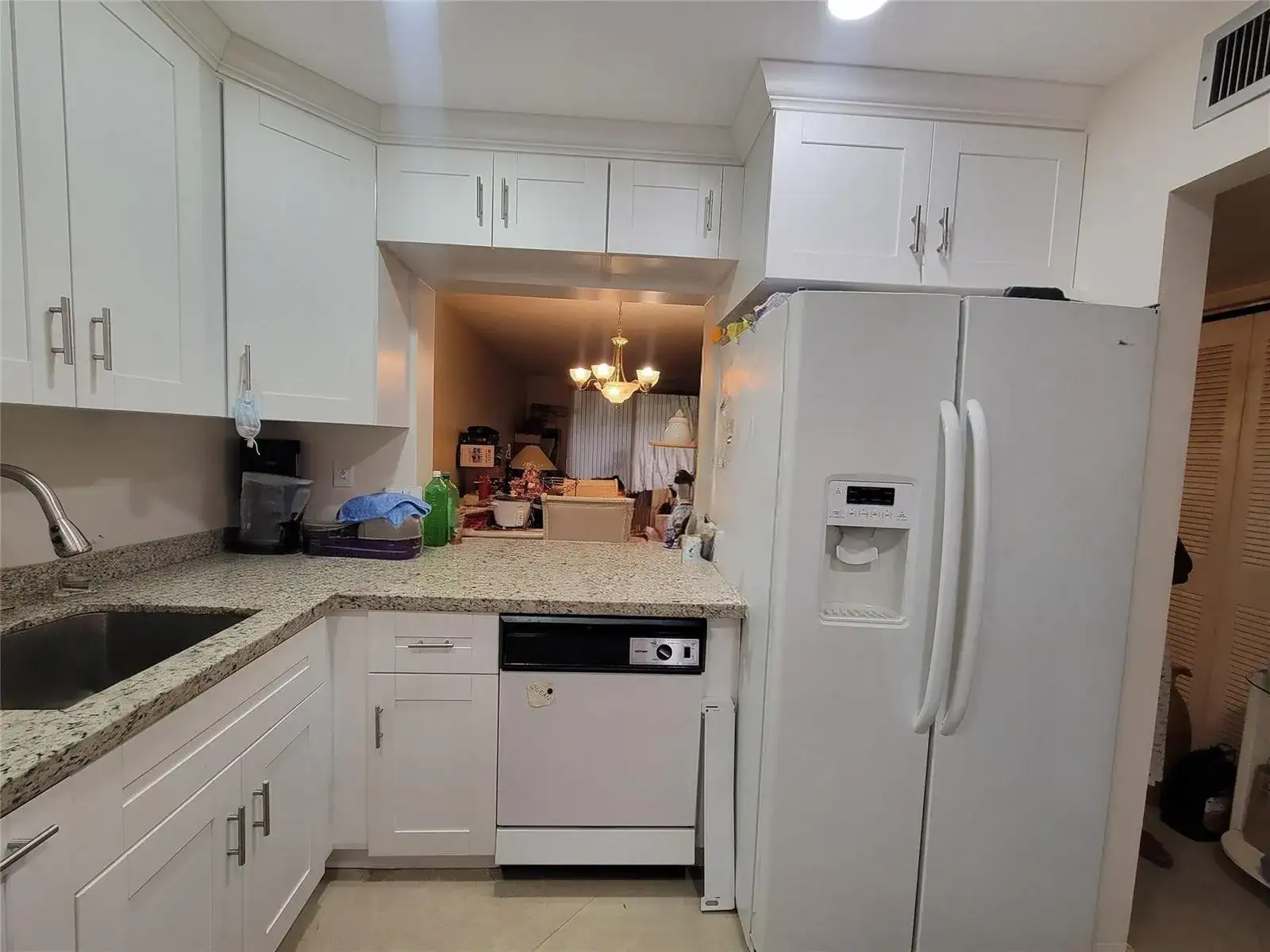 5945 Del Lago Circle, Sunrise FL 33313 photo 2