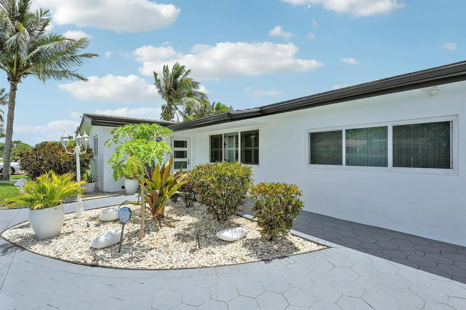 1360 SW 32nd Street, Fort Lauderdale FL 33315 photo 2