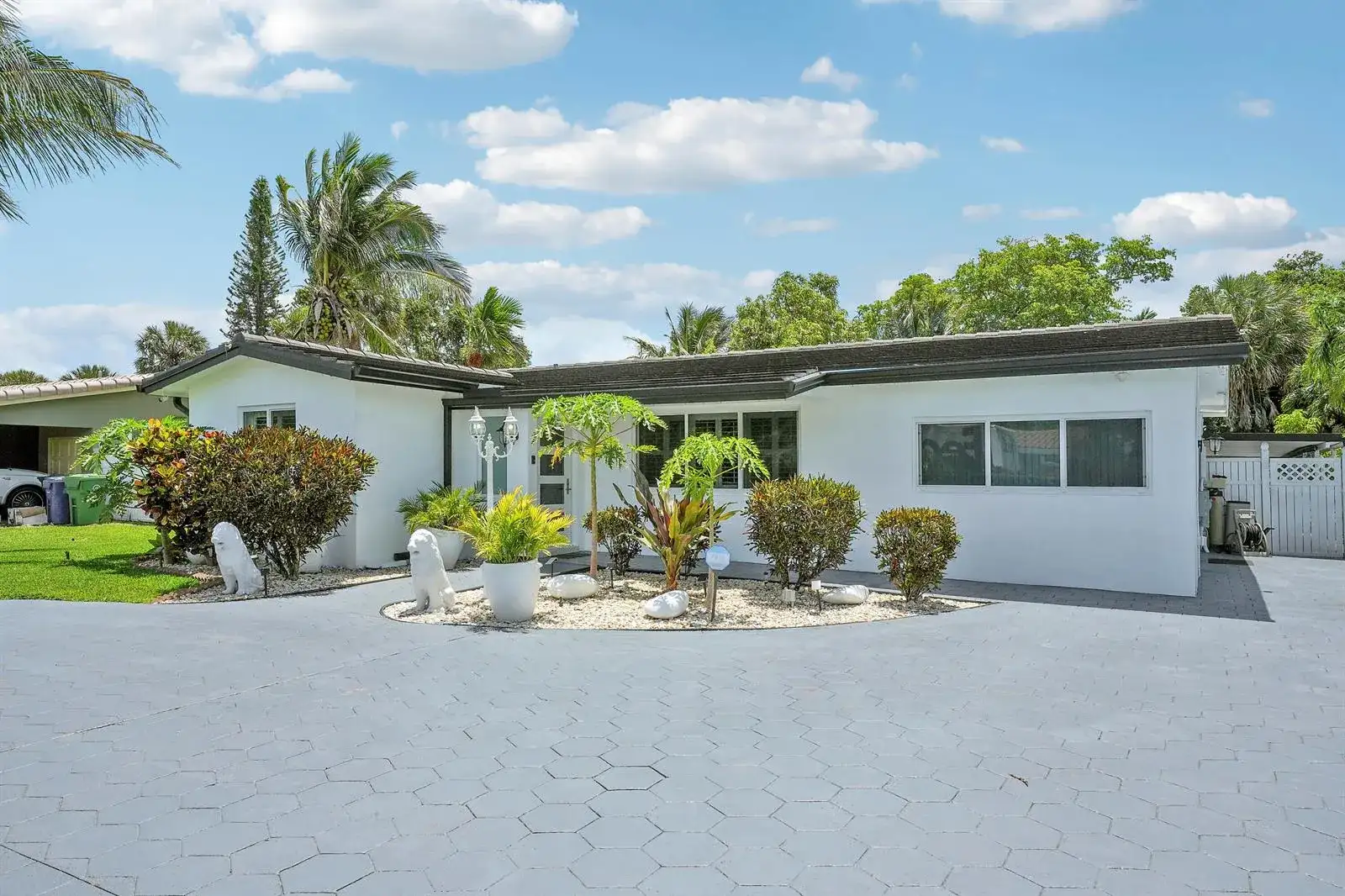 1360 SW 32nd Street, Fort Lauderdale FL 33315 photo 4