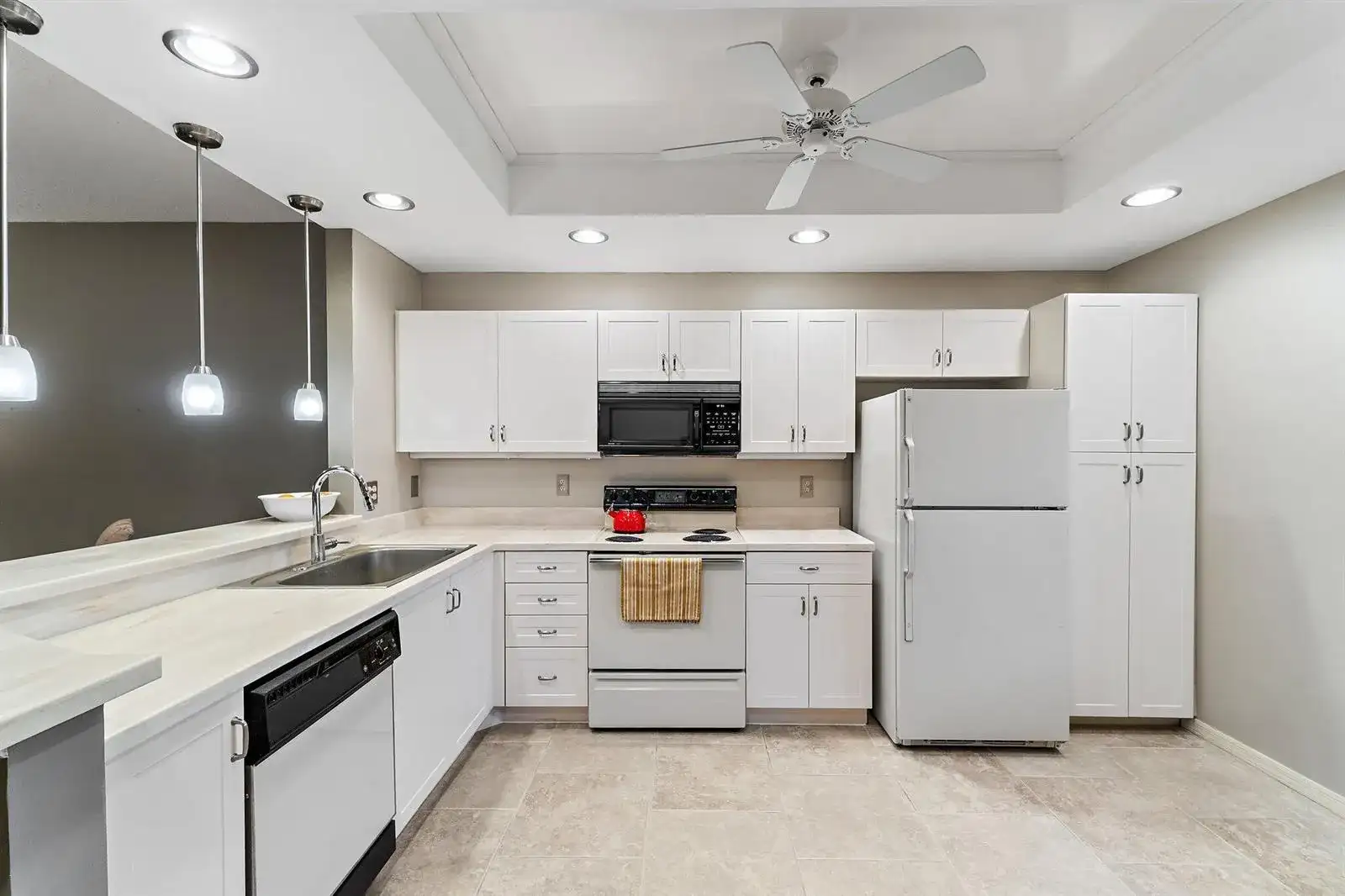 6503 SE Williamsburg Drive # 104, Hobe Sound FL 33455 photo 4