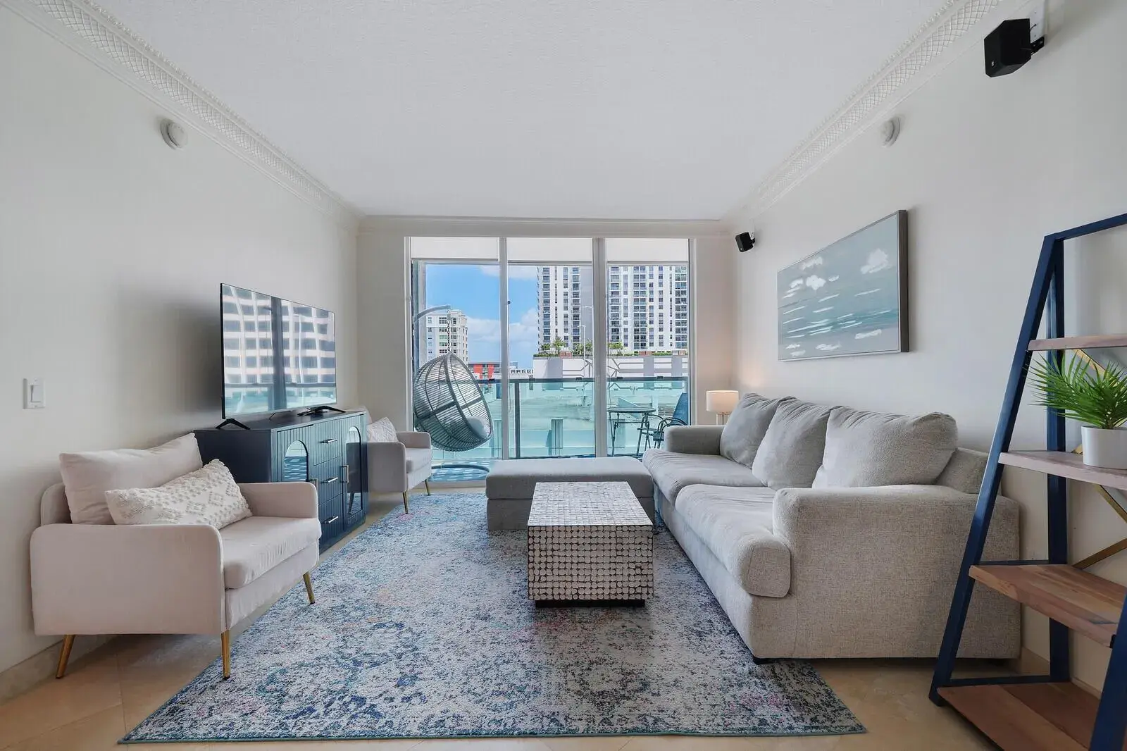 350 SE 2nd Street # 860, Fort Lauderdale FL 33301