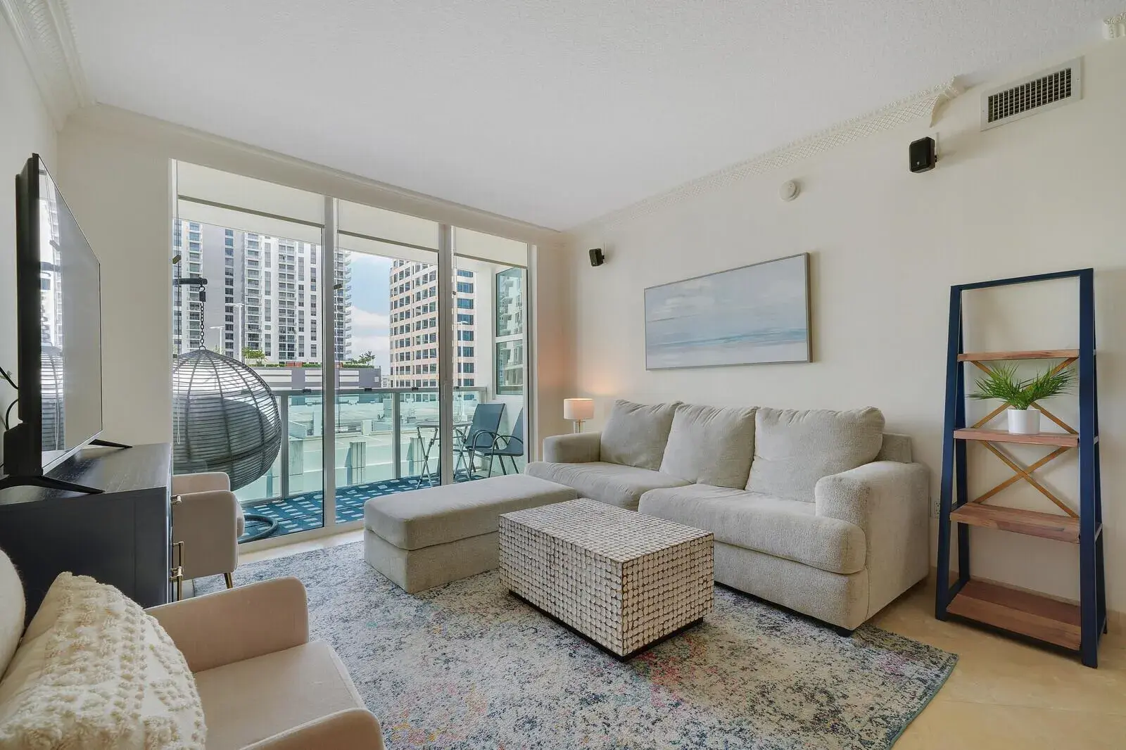 350 SE 2nd Street # 860, Fort Lauderdale FL 33301