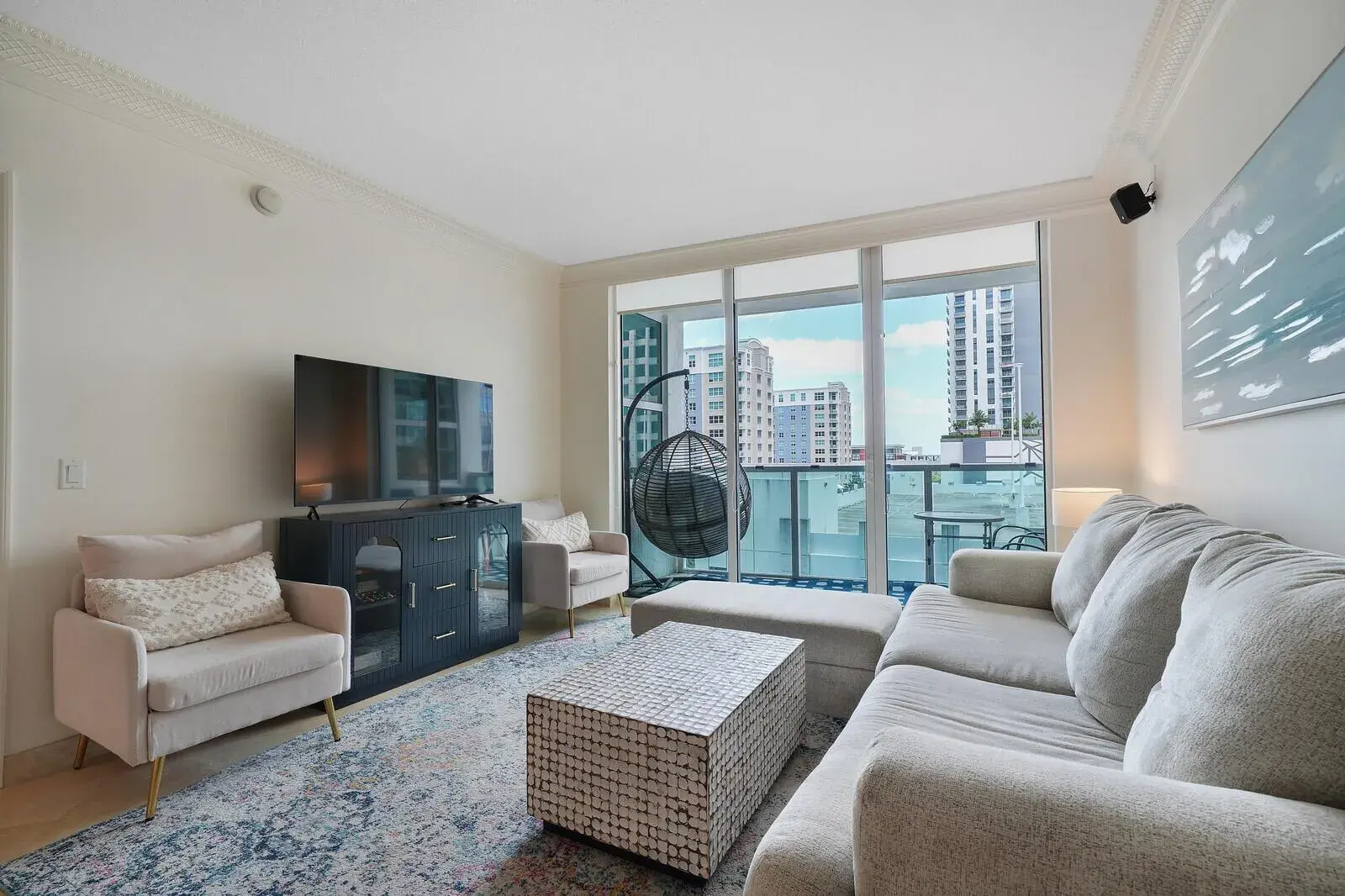 350 SE 2nd Street # 860, Fort Lauderdale FL 33301