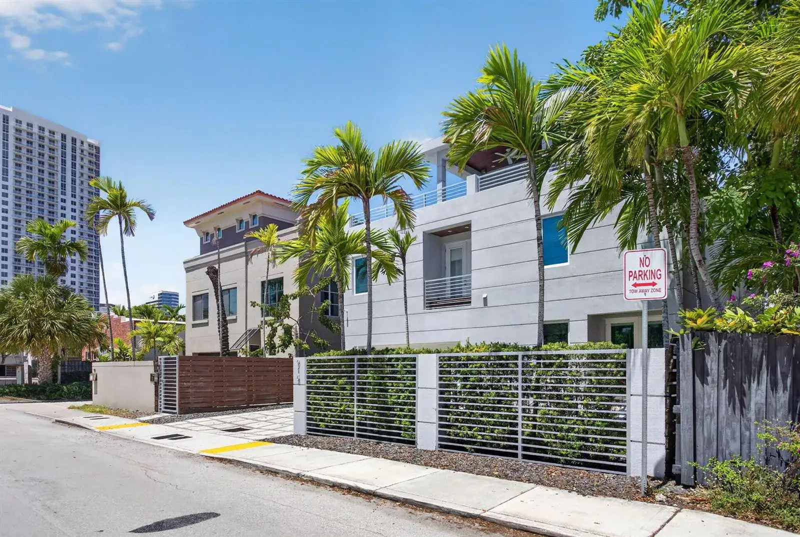 915 SE 2nd Court, Fort Lauderdale FL 33301 photo 3