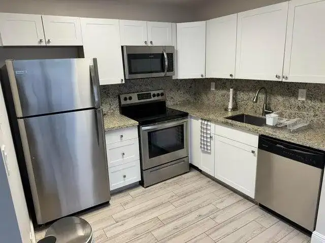 127 Flanders # C, Delray Beach FL 33484 photo 5